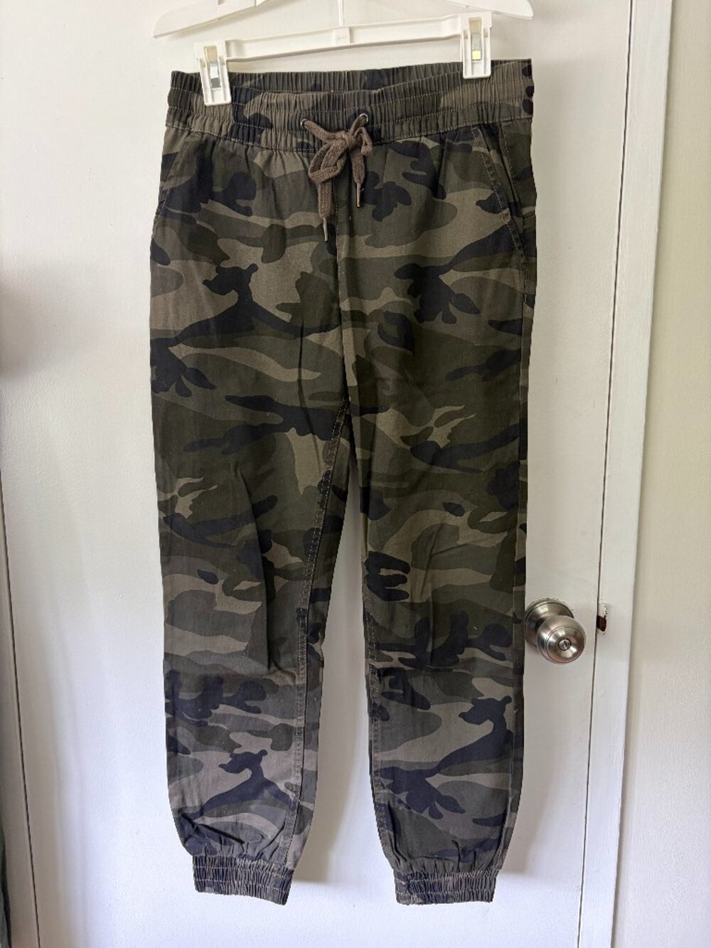 Women's Camo Joggers - Small